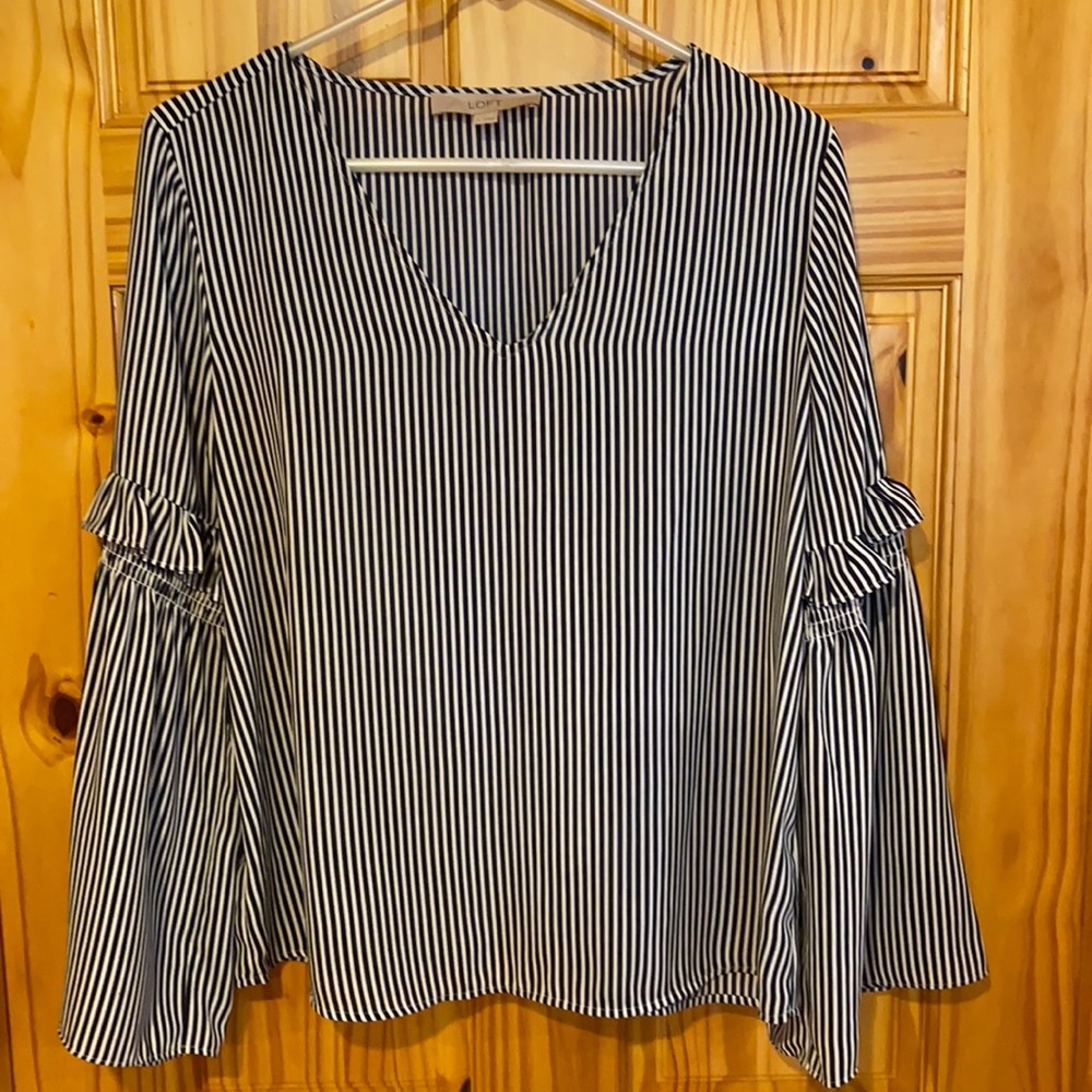 Black and white stripe long sleeve Loft blouse